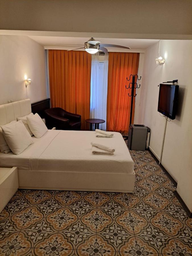 Hotel Balca Измир Экстерьер фото