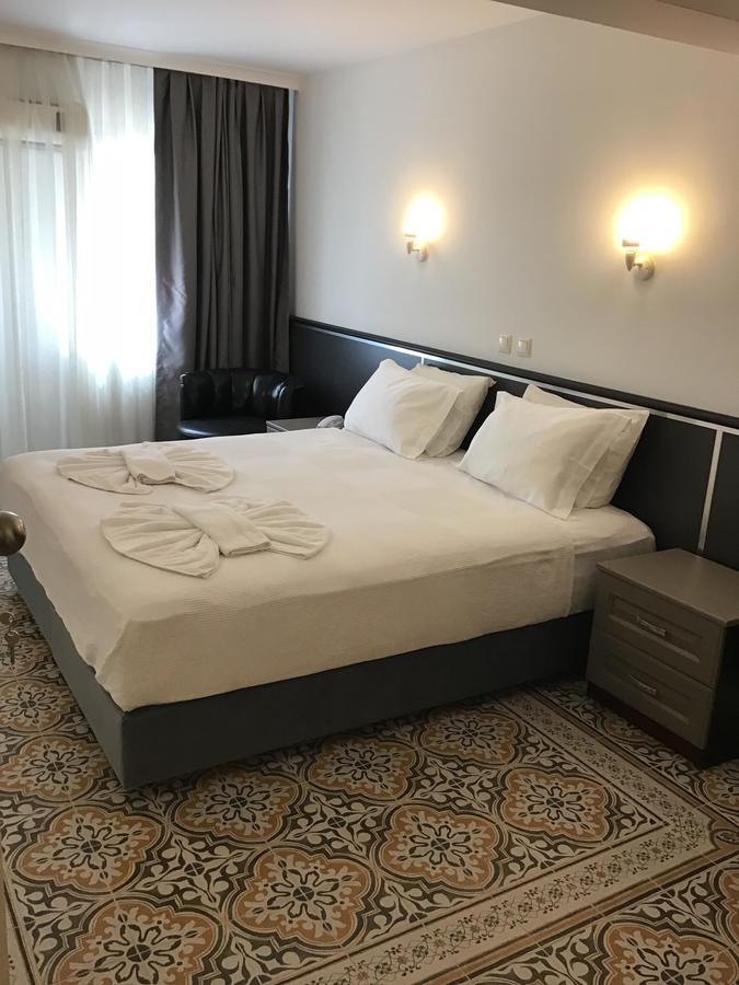 Hotel Balca Измир Экстерьер фото